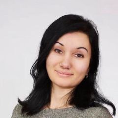 Карасени Мария